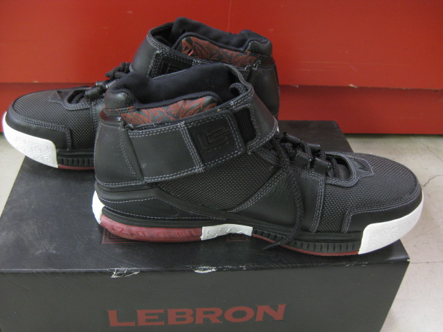 ナイキ ズーム レブロン2 バスケットボールシューズ 309378-001 NIKE ZOOM LEBRONⅡ サイズ：27cm ￥7,800