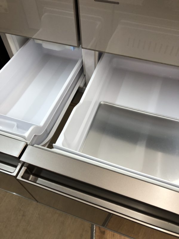 HITACHI 6ドア冷凍冷蔵庫 R-X5700E 2015年製 買取りました 出張
