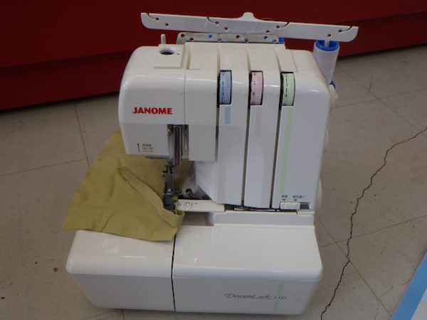 JANOME ジャノメ ロックミシン ドリームロック 33D モデル788型