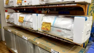 DAIKINのエアコンあります。工具専門店 スマイルサンタ松本店