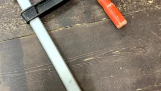 少し状態悪いですが・・F型クランプございます。工具専門店 スマイルサンタ松本店